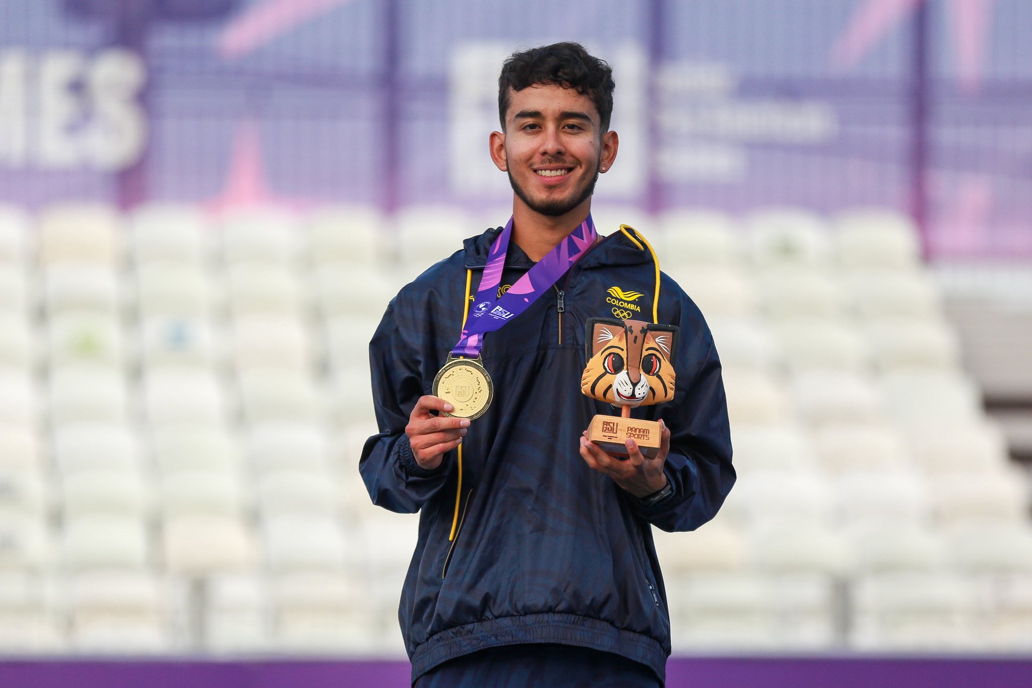 SEBASTIÁN FLÓREZ, CAMPEÓN PANAMERICANO JUNIOR EN LOS 10.000 M ELIMINACIÓN: UNA HUELLA IMBORRABLE EN ASUNCIÓN 2025